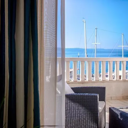 By The Sea Sumpetar, Omis - 18286 Apartment Jesenice (Split-Dalmatia)