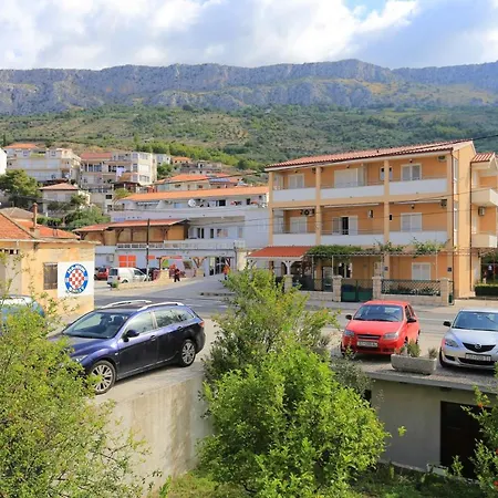 By The Sea Sumpetar, Omis - 18286 Apartment Jesenice (Split-Dalmatia)